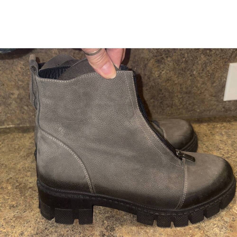 NEW SPRING STEP SHOES women's hurlia boot in grey